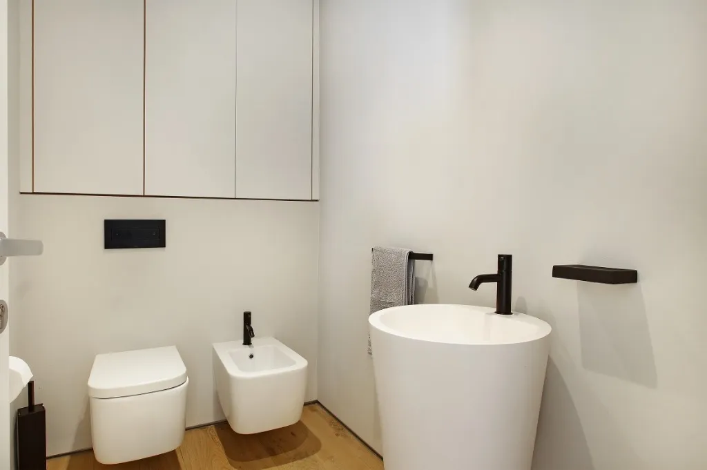 property_39f370cc-10e5-4ade-b1b8-5b8d767ec1a7_9