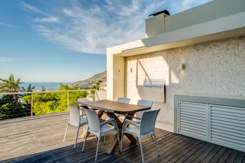 The Falcon in Camps Bay – photo 78