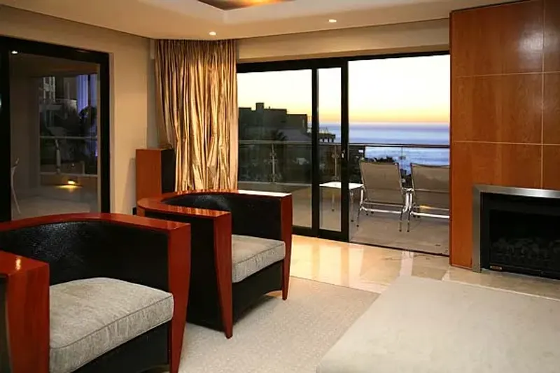 De Wet Villa in Bantry Bay – photo 3