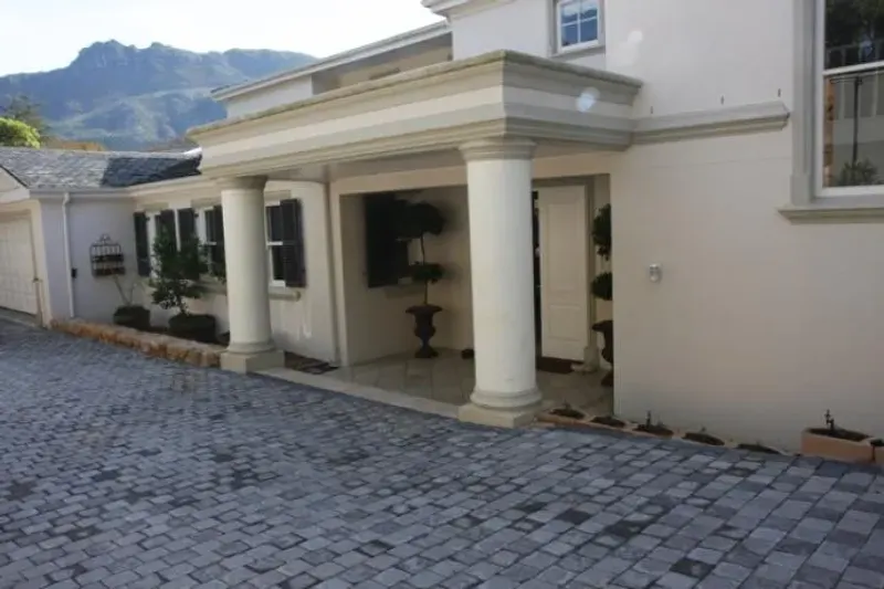 Villa Picardie in Silverhurst – photo 3