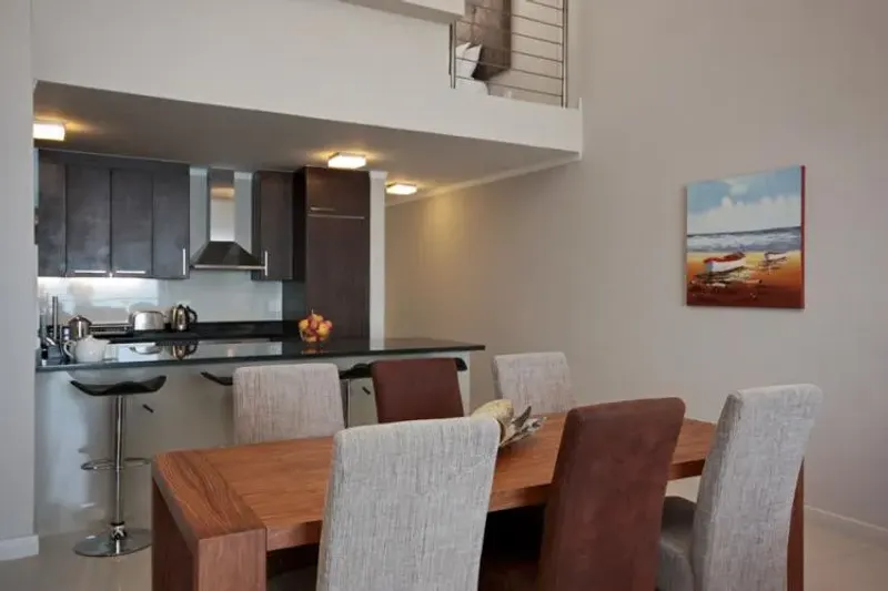 306 Crystal Apartment in Camps Bay – photo 13