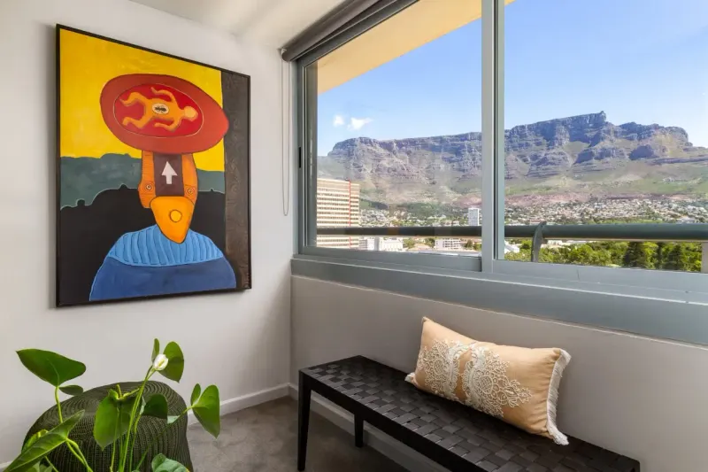 Art Apartment in Cape Town City Centre – photo 3