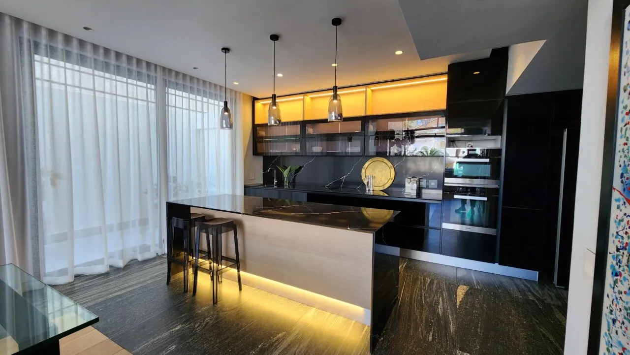 property_3ac9ebe7-f05b-41f0-a786-8ffc3e819767_26