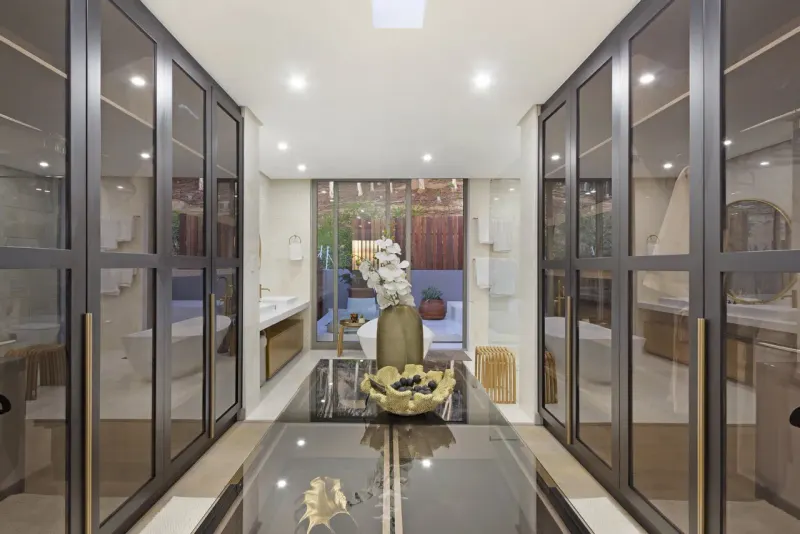 Arcadia Mansion in Bantry Bay – photo 29