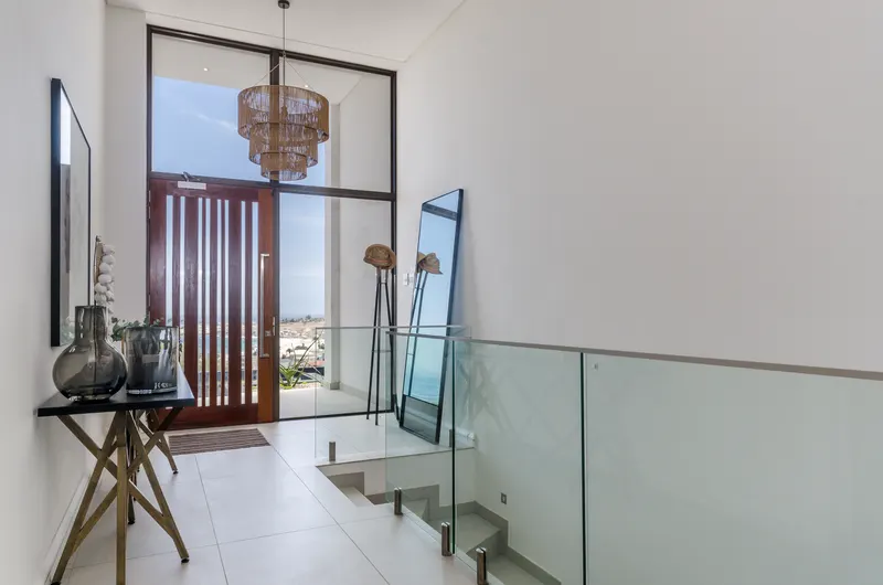 Geneva 24 A in Camps Bay – photo 35