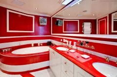 Carradale Penthouse in V&A Waterfront – photo 8 thumbnail