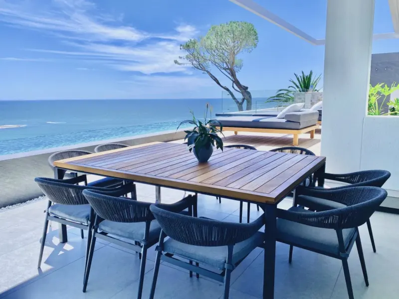 Montana Ruby in Camps Bay – photo 39