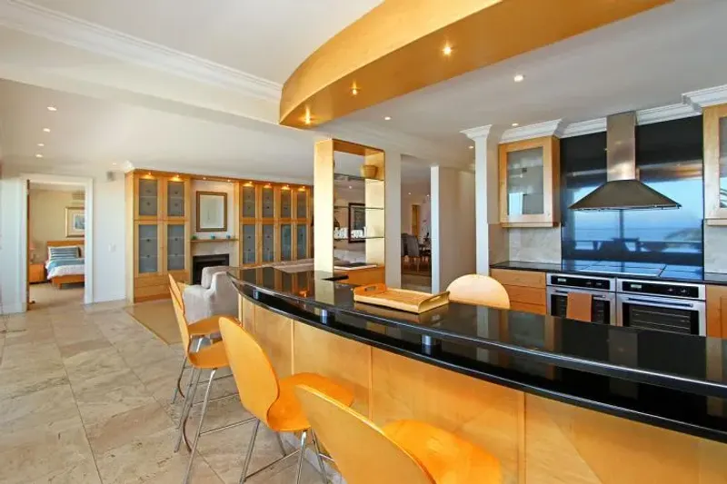 Victoria Penthouse in Camps Bay – photo 10