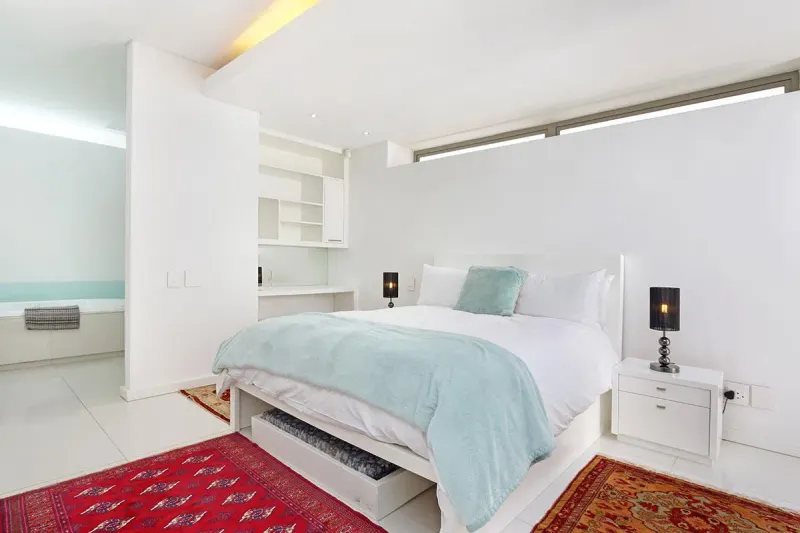 15 Views House in Camps Bay – photo 20