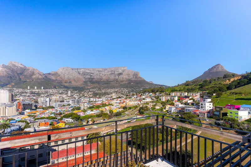 AERIE PENT in Bo Kaap – photo 29