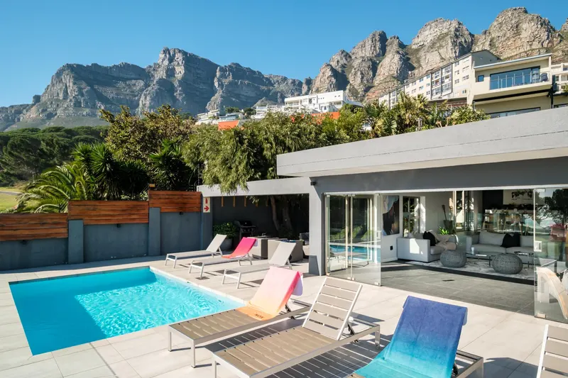 Valtameri in Camps Bay – photo 1