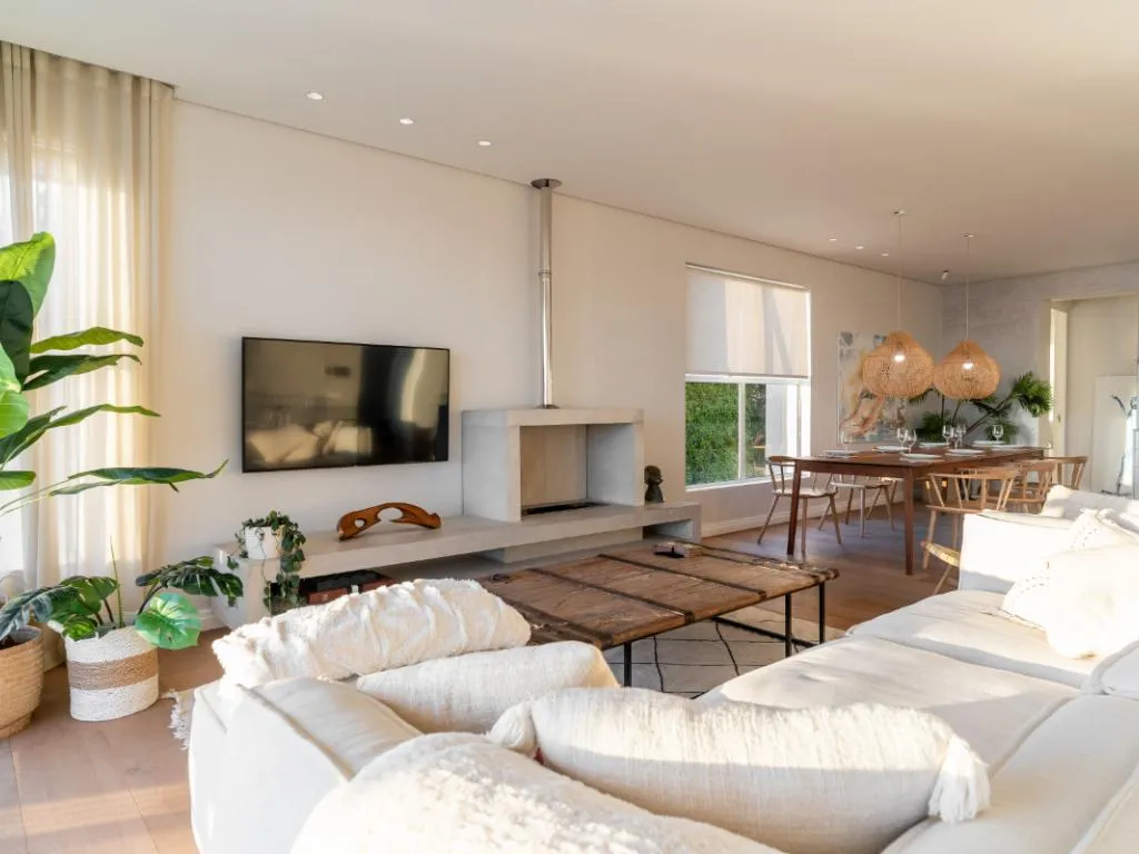 property_3dae91c0-79e3-4fb4-b498-06f7d1cc176e_23
