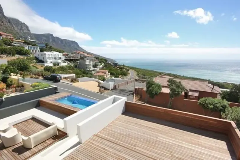 Terrace Views in Camps Bay – photo 2