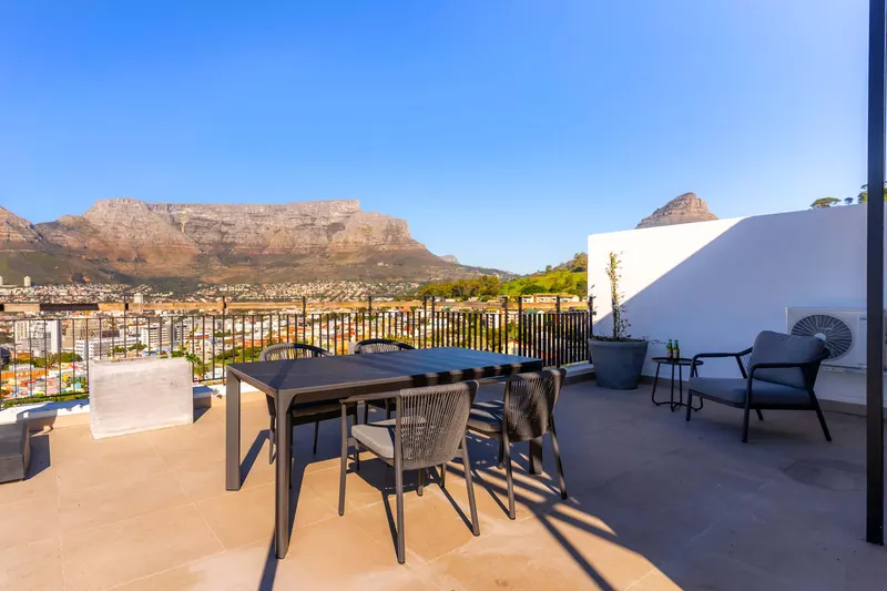 AERIE PENT in Bo Kaap – photo 19