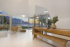 5 Glen Beach Bungalow in Camps Bay – photo 29 thumbnail