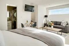 Sanctuary Cove in Camps bay – photo 9 thumbnail
