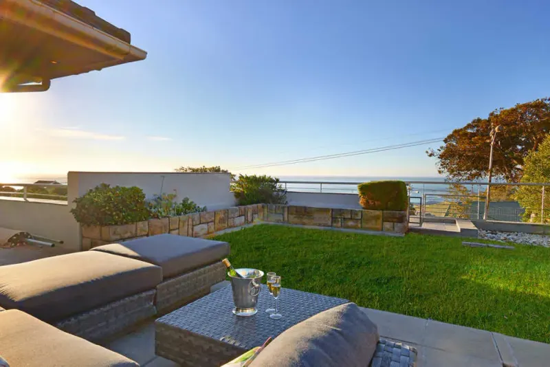 Upper Tree Villa in Camps Bay – photo 4