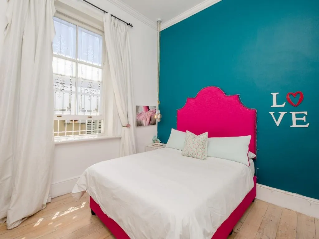 property_3e9c79b9-9c46-4daf-87f6-a3da45e1bd0b_1