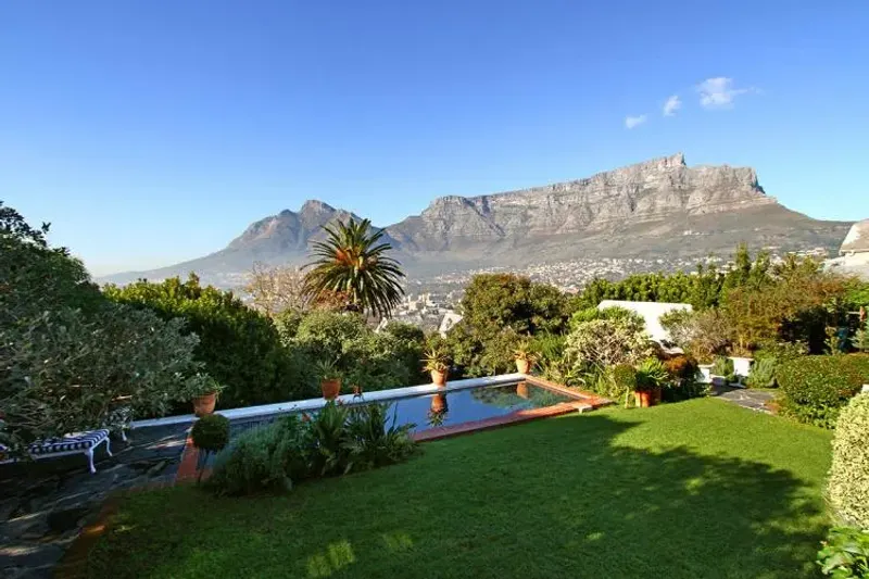 Queens Road Villa in Tamboerskloof – photo 2