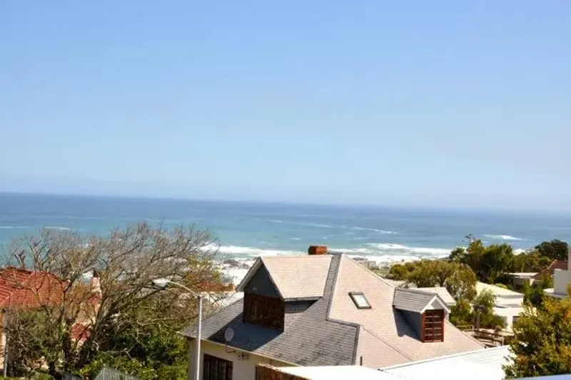 Camps Bay Glen Villa in Camps Bay – photo 26