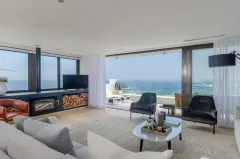 24 Geneva - 12 Bedroom Villa in Camps Bay – photo 15 thumbnail
