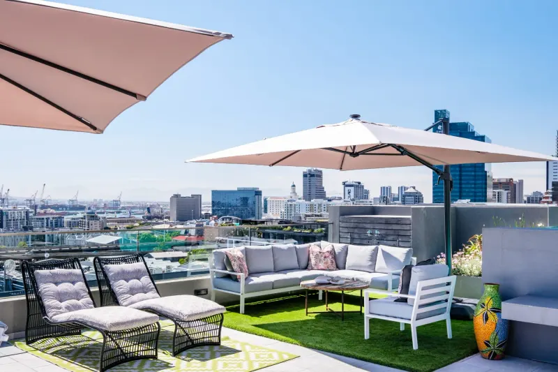 Summit on Quarter in De Waterkant – photo 1