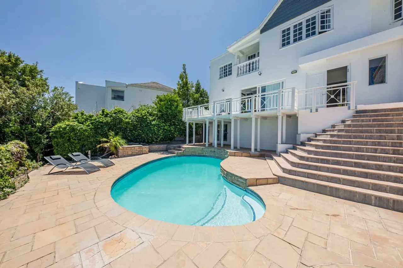 Aqua Vista in Camps Bay