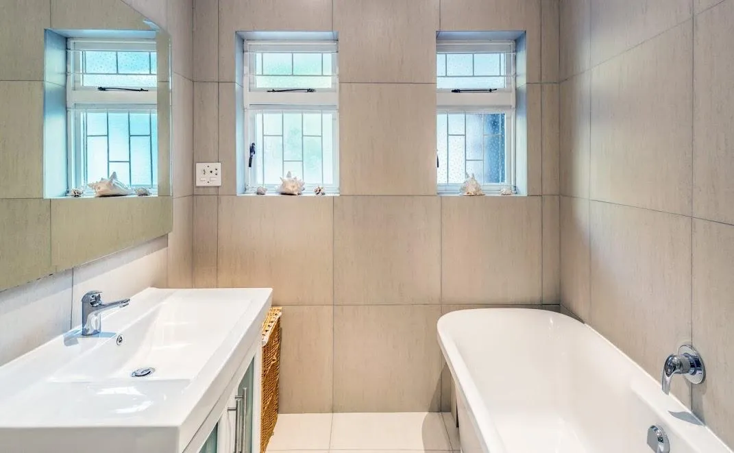 property_3fb995b2-b6e9-44d9-8b8a-02c7e2127cd7_11