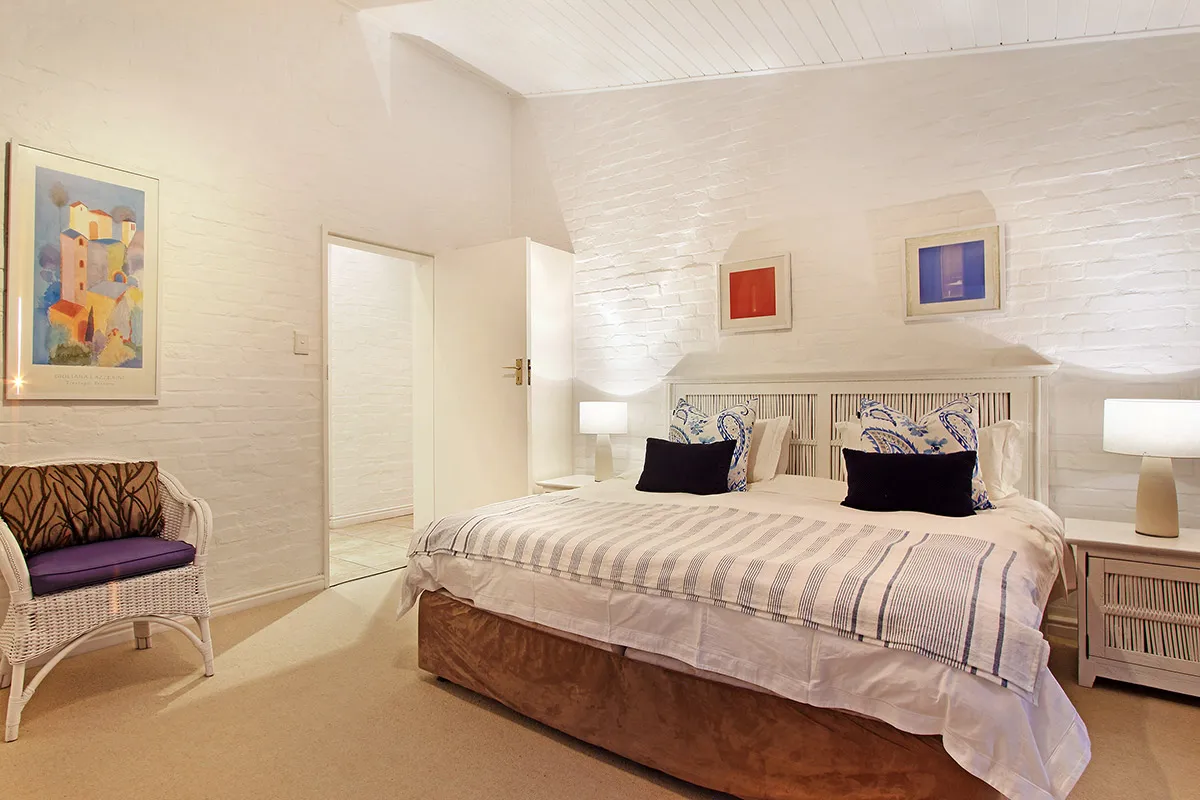 property_4010f8f3-ff10-4285-8318-8e15fc85e5ac_5