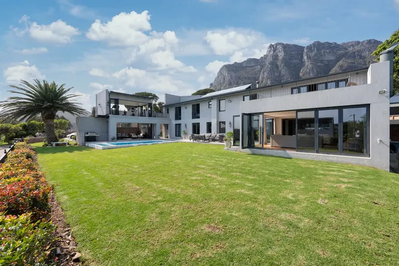 CAPE EMIRATE in Camps Bay – photo 44