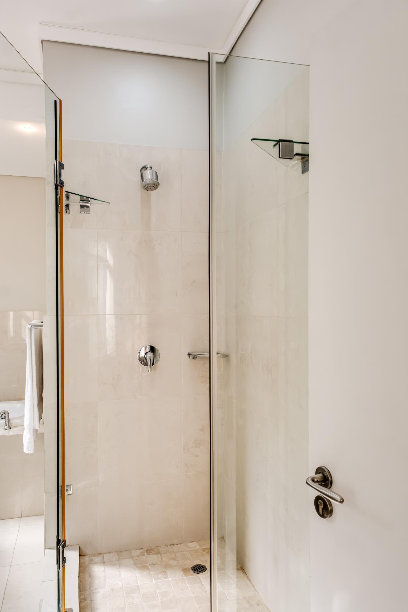 property_40610809-1e08-4b9d-b6f1-80921d5bfce4_41