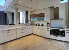 Lawhill Penthouse in V&A Waterfront – photo 29 thumbnail