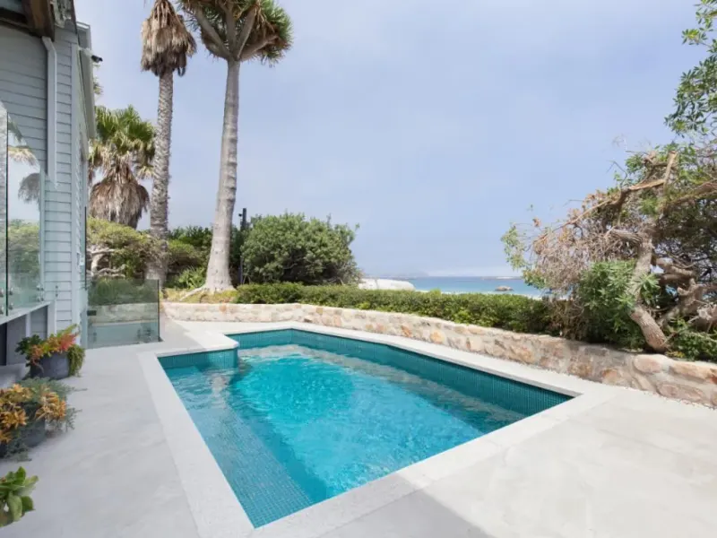 8 Glen Beach Villa in Camps Bay – photo 22