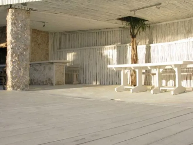 property_40c47c5d-4bd8-4d7b-a5ca-511e1df6ac52_1