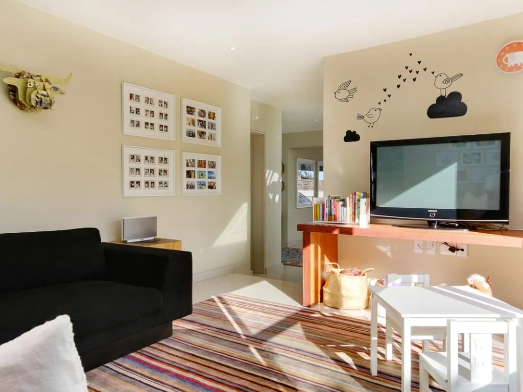 property_40cf18f4-e64c-4b64-b5a7-68f81f554694_13
