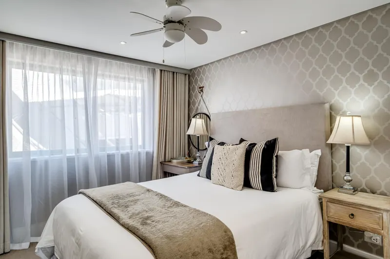 9 On Nautica in Camps Bay – photo 30