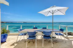Ocean Blue Bungalow in Clifton – photo 21 thumbnail