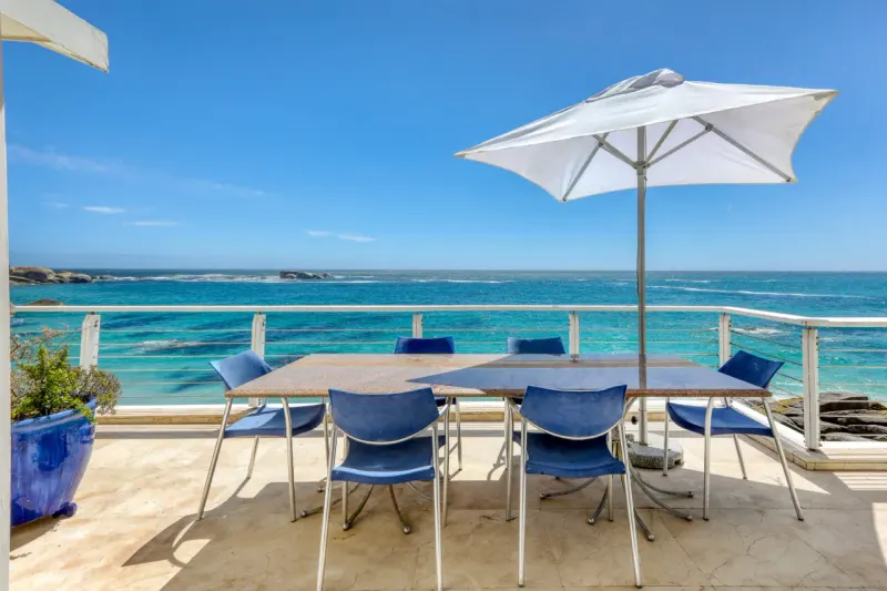 Ocean Blue Bungalow in Clifton – photo 21