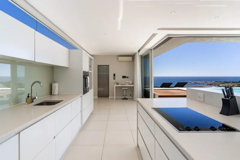 Marine Villa in Camps Bay – photo 41