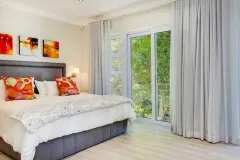 Silvertide in Camps Bay – photo 9 thumbnail
