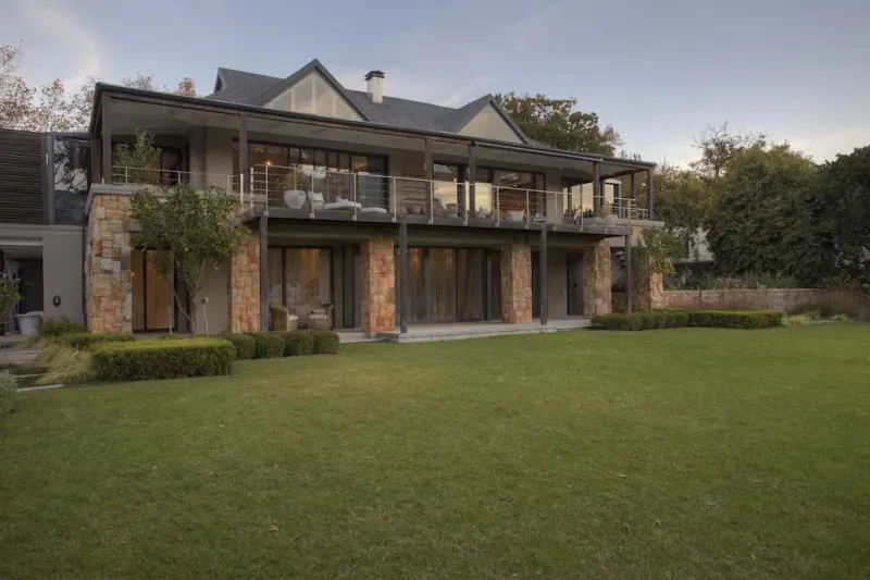 High Constantia Villa in Constantia – photo 8