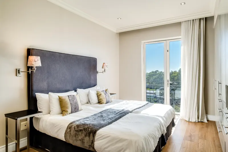 407 Royal in Green point – photo 15