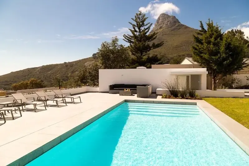 Villa Maxima in Camps Bay – photo 29