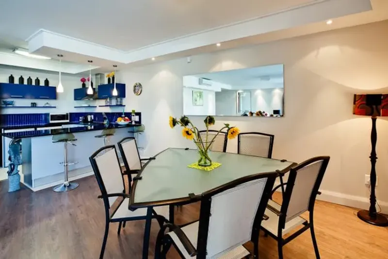 Canal Quays Apartment