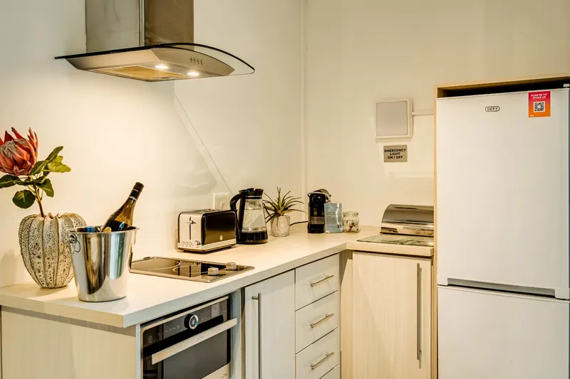 Blue Ocean Studio in Camps Bay – photo 10