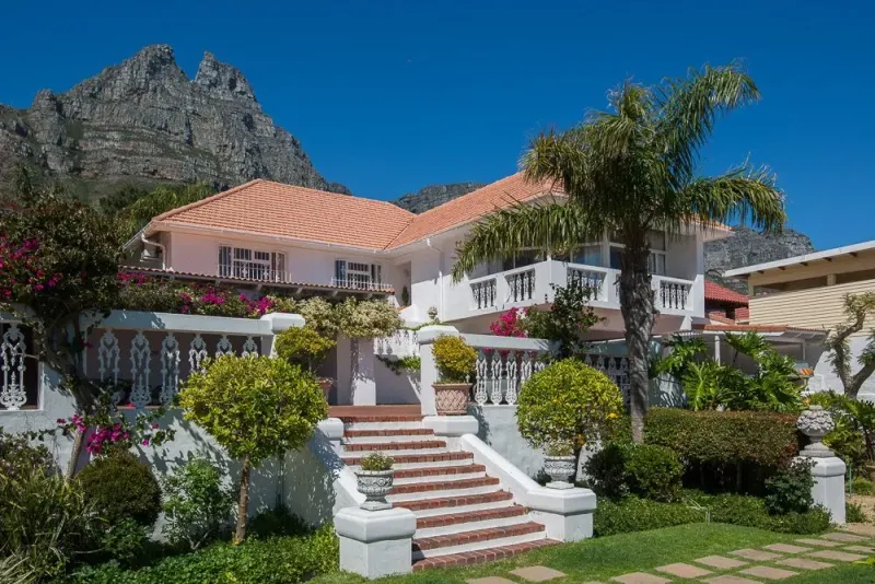 Atholl Charm Villa in Camps Bay – photo 1