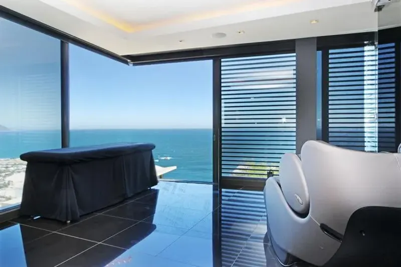 Clifton Ocean View in Clifton – photo 16