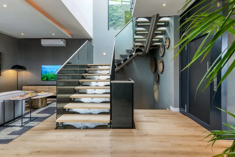 Central Drive Villa in Camps Bay – photo 16