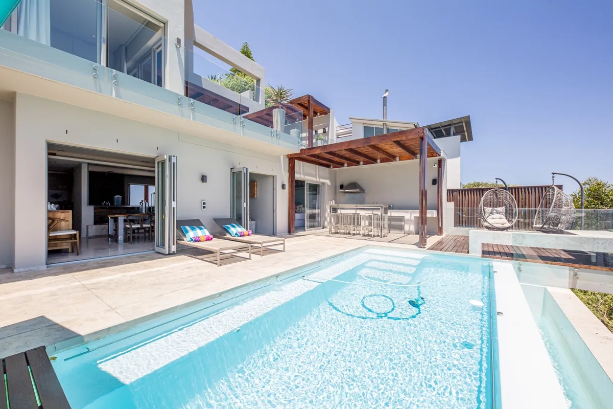 property_42fe501a-5730-4e0d-b4b8-0996ee03c145_41