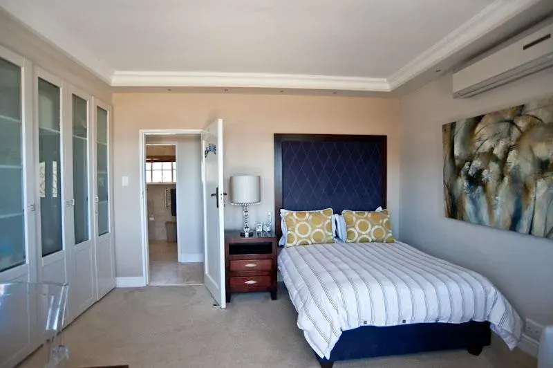 Quebec Villa in Camps Bay – photo 4